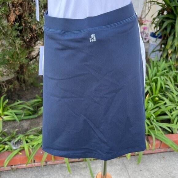 WeWoreWhat Revolve Active Tennis Skort MEDIUM in Solid Blue Navy Optic White - Picture 8 of 10